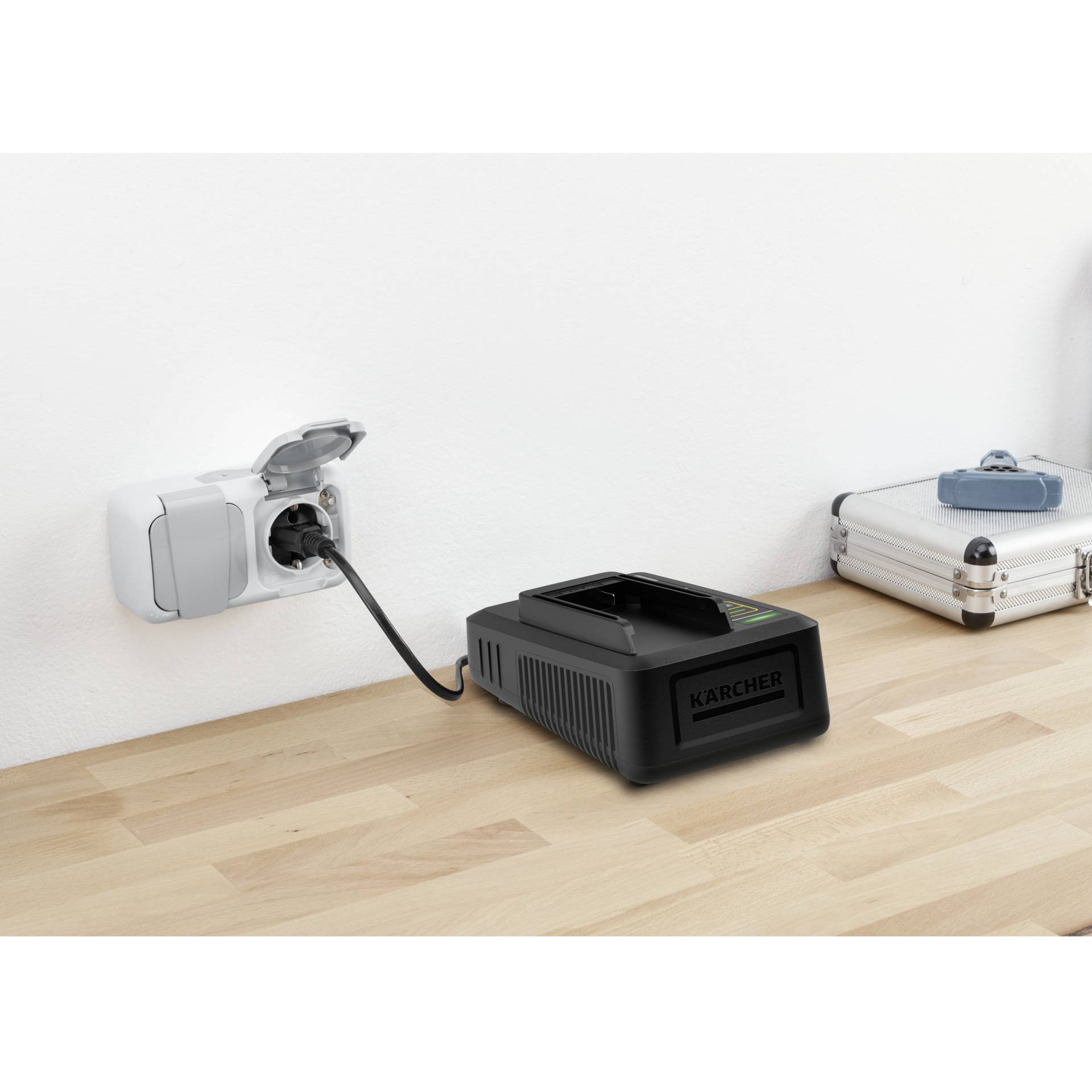 Kärcher Battery Power 18V Schnellladegerät