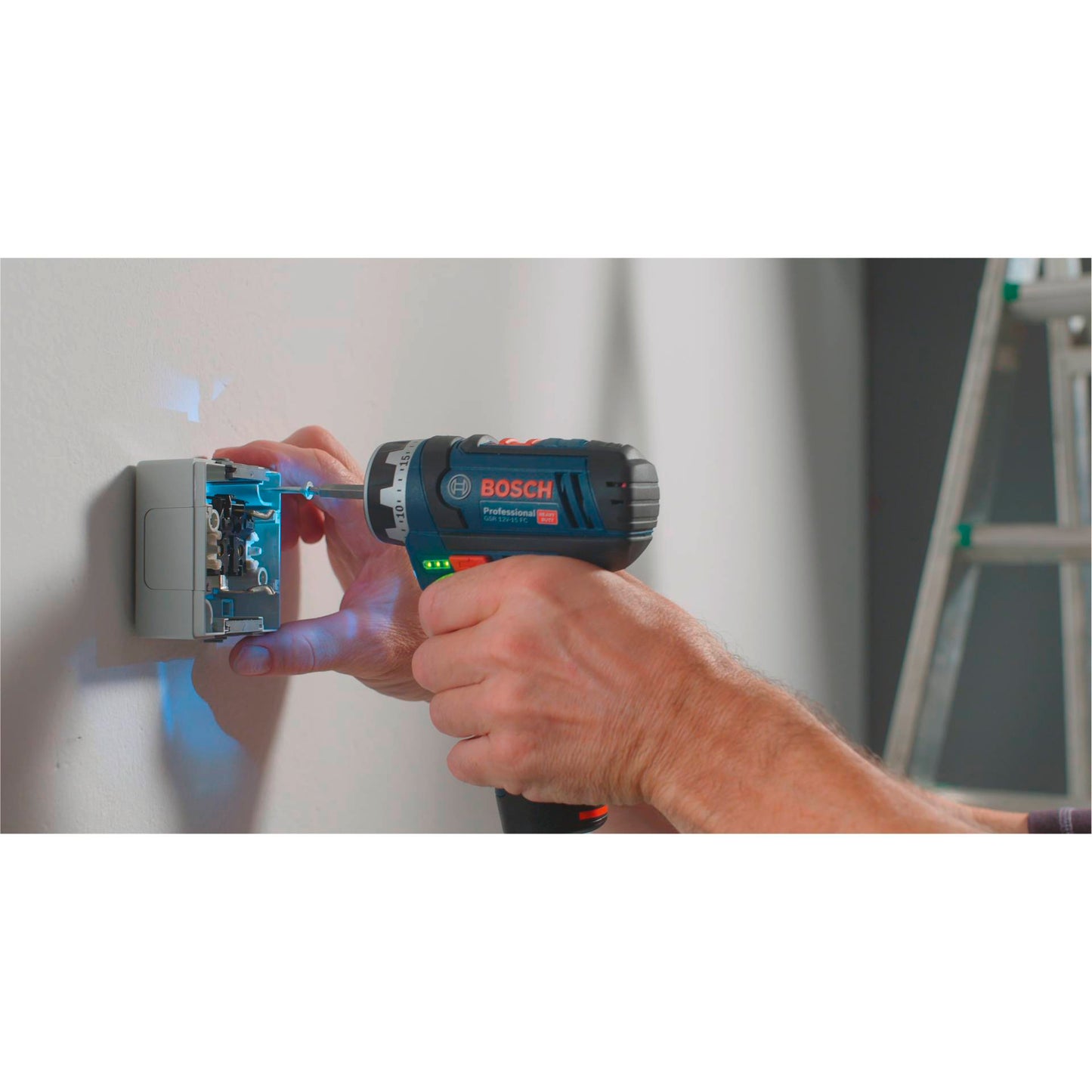 Bosch GSR 12V-15 FC Akku Bohrschr. inkl GFA 12-B