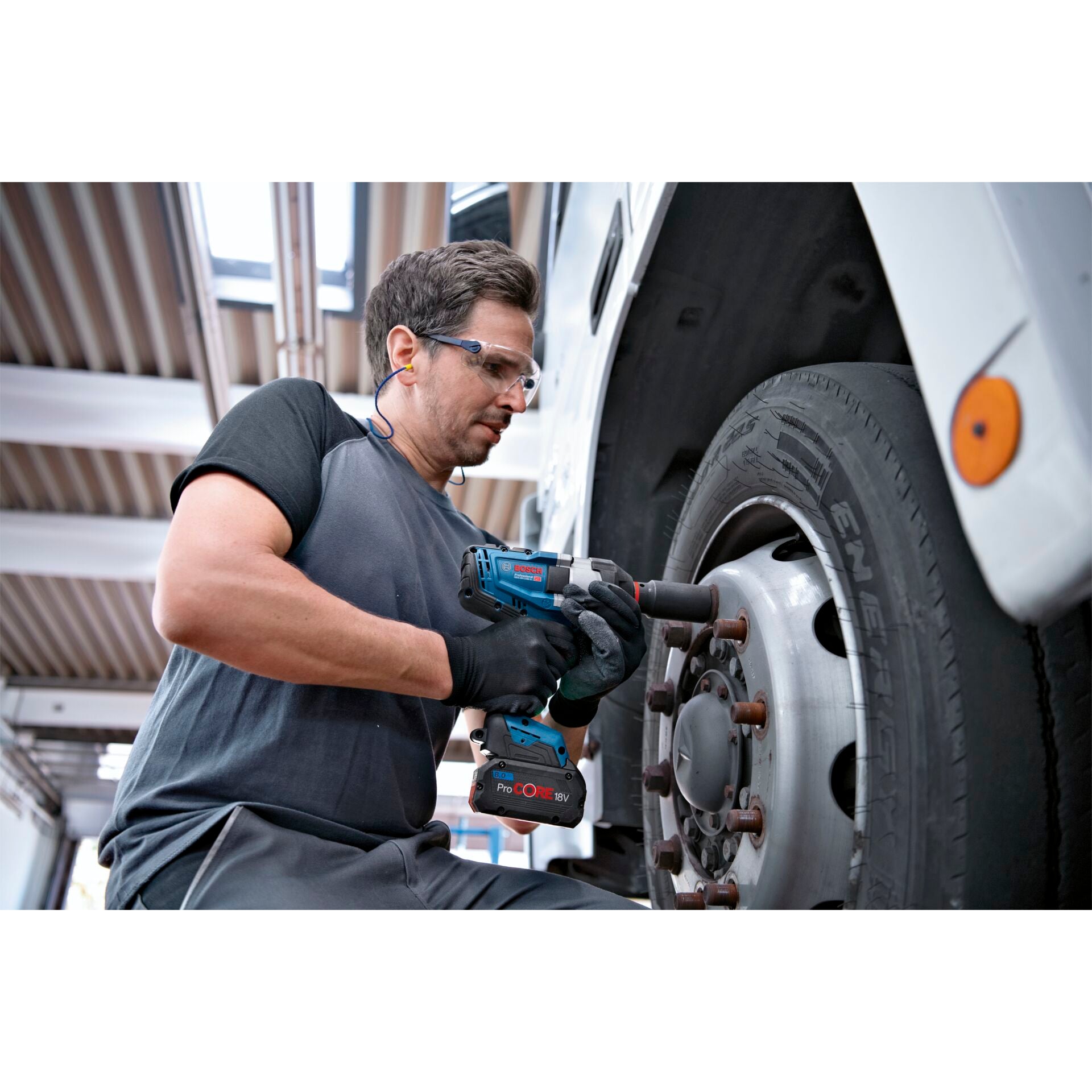Bosch GDS 18V-1050 H L-BOXX Akku-Drehschlagschrauber
