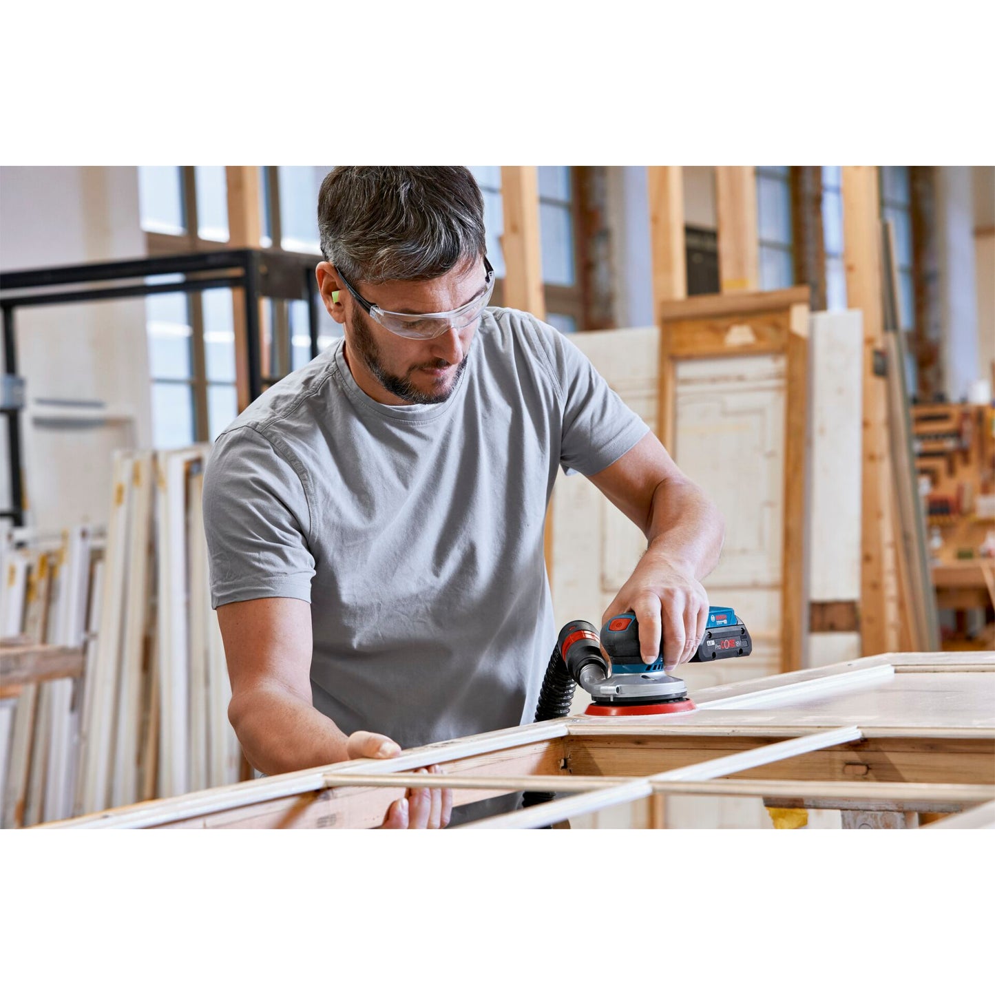 Bosch GEX 18V-125 Professional Akku-Exzenterschleifer